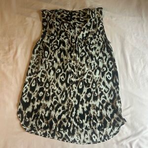 Maurices Cheetah Print Button Down Blouse – Size XS